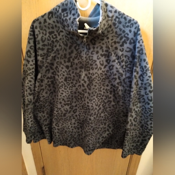 Animal Print Half Zip Pull Over Style Sweater - Picture 2 of 5
